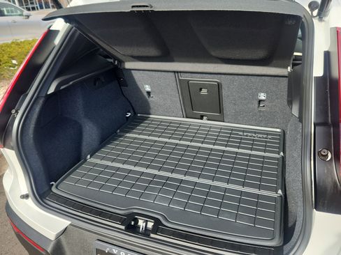 Certified 2023 Volvo XC40 B5 Plus w/ Driver Assist Package image 23