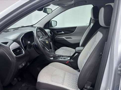 Used 2022 Chevrolet Equinox LT FWD image 16