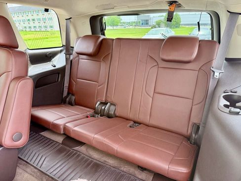 Used 2015 Chevrolet Tahoe LTZ AWD/4WD image 13