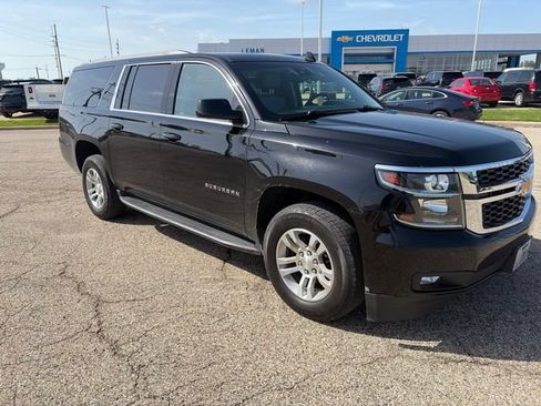 Used 2020 Chevrolet Suburban LT AWD/4WD image 2