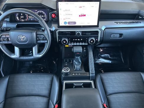 Used 2024 Toyota Tacoma TRD Off-Road w/ TRD Off Road Premium Package image 15