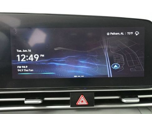 Used 2023 Hyundai Elantra SEL w/ Convenience Package FWD image 15