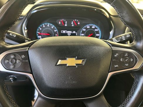 Used 2024 GMC Terrain SLE image 40