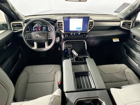 New 2026 Toyota Tundra SR5 AWD/4WD image 30