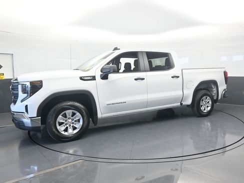 Used 2024 GMC Sierra 1500 Pro w/ Pro Value Package image 2