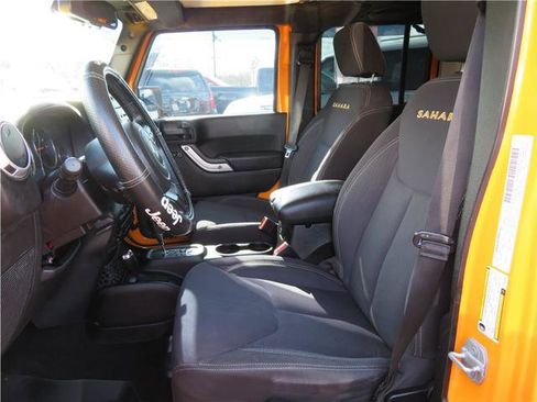 Used 2013 Jeep Wrangler Unlimited Sahara w/ Trailer Tow Group AWD/4WD image 3