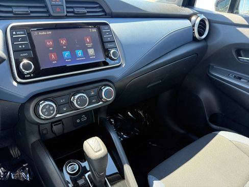 Used 2023 Nissan Versa SV FWD image 12