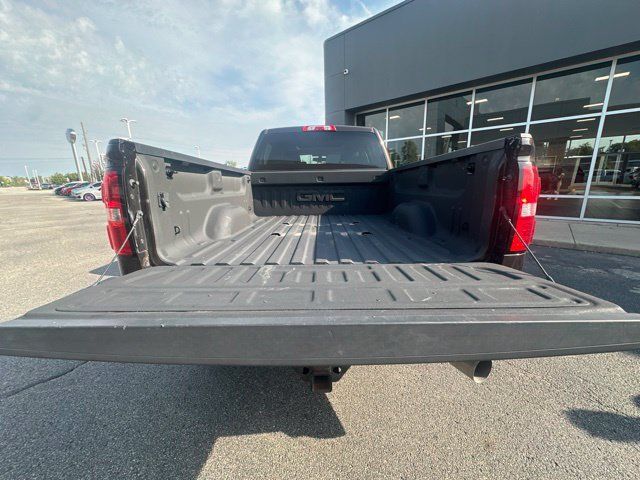 Used 2019 GMC Sierra 2500 SLT w/ Duramax Plus Package AWD/4WD image 12