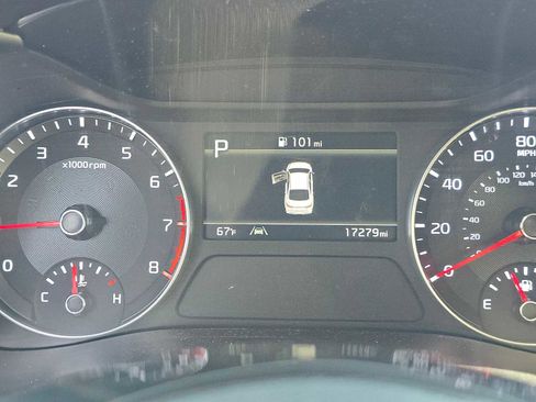 Used 2024 Kia Forte GT-Line w/ GT-Line Premium Package image 26