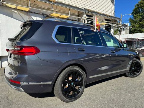 Used 2019 BMW X7 xDrive50i w/ Premium Package AWD/4WD image 4