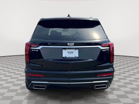 Used 2024 Cadillac XT6 Luxury image 5