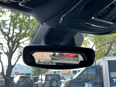 New 2024 Jeep Grand Cherokee Altitude image 41