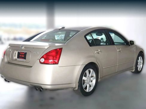 Used 2005 Nissan Maxima 3.5 SL w/ (T05) Navigation System Pkg image 9