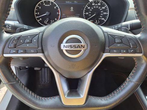 Used 2022 Nissan Altima 2.5 SR FWD image 8