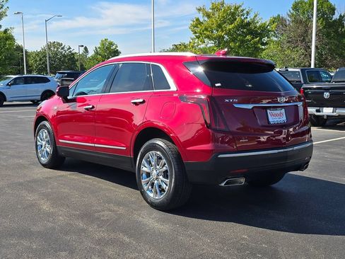 Certified 2020 Cadillac XT5 Luxury w/ LPO, Floor Liner Package AWD/4WD image 10