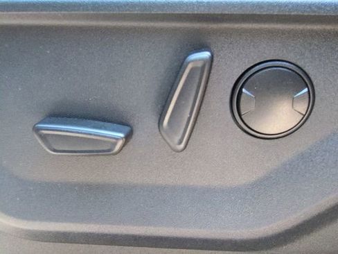 Used 2025 Ford Expedition Platinum AWD/4WD image 21