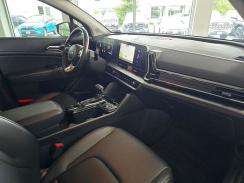Used 2023 Kia Sportage EX FWD image 43