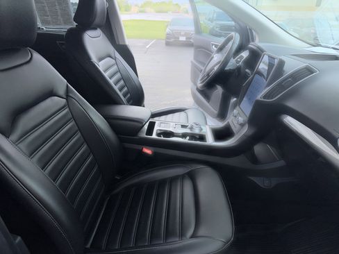 Certified 2024 Ford Edge SEL w/ Convenience Package AWD/4WD image 33