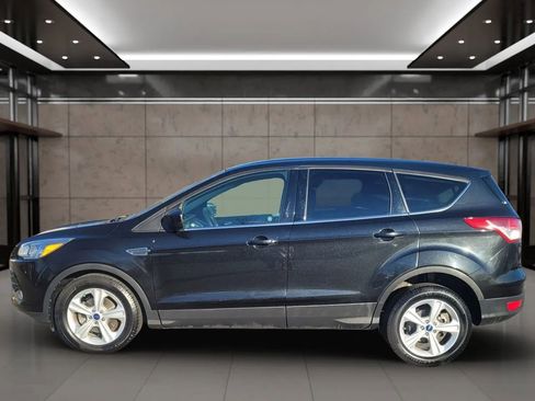 Used 2014 Ford Escape SE image 3