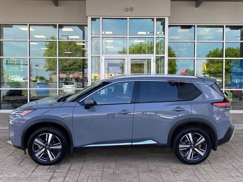 Certified 2023 Nissan Rogue Platinum w/ Platinum Premium Package AWD/4WD image 4