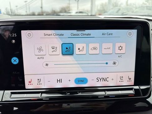 New 2026 Volkswagen Atlas Cross Sport SEL R-Line image 20