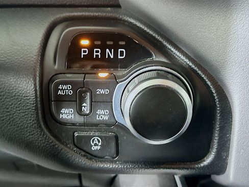 Used 2022 RAM 1500 Big Horn image 24