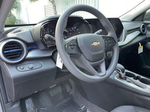 New 2026 Chevrolet Trax LS FWD image 10