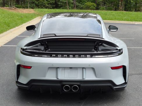 Certified 2025 Porsche 911 GT3 RWD image 28