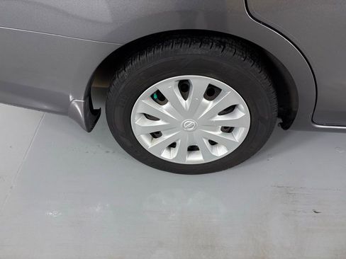 Used 2016 Nissan Versa S image 11