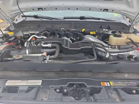 Used 2016 Ford F250 XLT AWD/4WD image 18