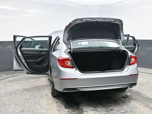Used 2020 Honda Accord EX image 41