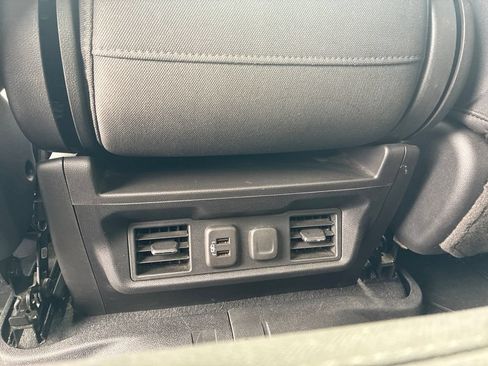 Used 2019 Chevrolet Silverado 1500 LT w/ All-Star Edition AWD/4WD image 28