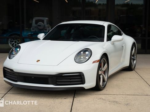 Used 2021 Porsche 911 Carrera S image 7
