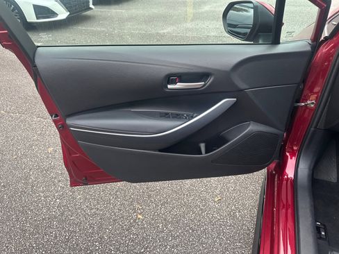 Used 2024 Toyota Corolla SE image 10