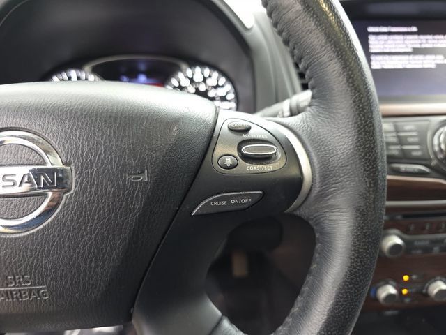 Used 2018 Nissan Pathfinder Platinum FWD image 15