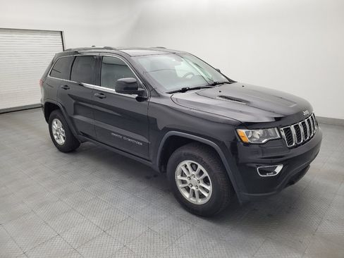 Used 2019 Jeep Grand Cherokee Laredo AWD/4WD image 11