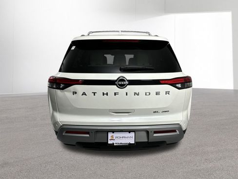 Used 2022 Nissan Pathfinder SL AWD/4WD image 32