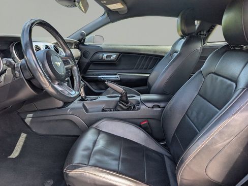 Used 2021 Ford Mustang Premium RWD image 17