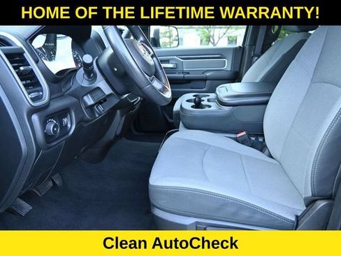 Used 2022 RAM 2500 Big Horn AWD/4WD image 4