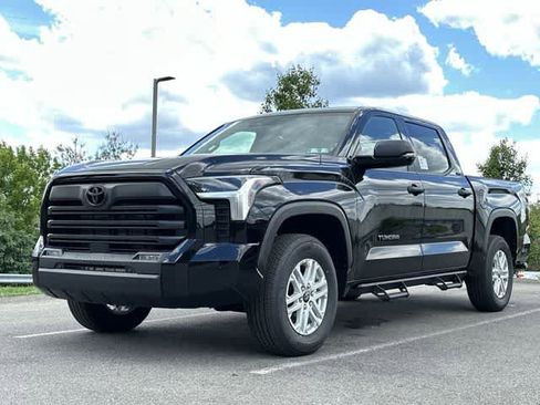 New 2026 Toyota Tundra SR5 AWD/4WD image 25