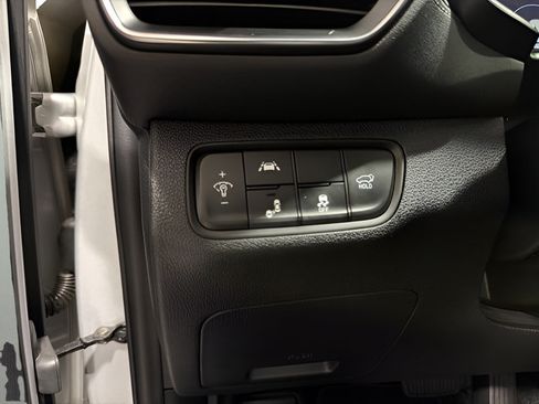 Used 2019 Hyundai Santa Fe FWD image 16
