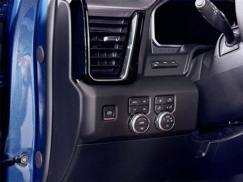 New 2026 GMC Sierra 3500 Denali Ultimate AWD/4WD image 4