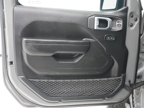 Used 2021 Jeep Wrangler Unlimited Sport AWD/4WD image 17