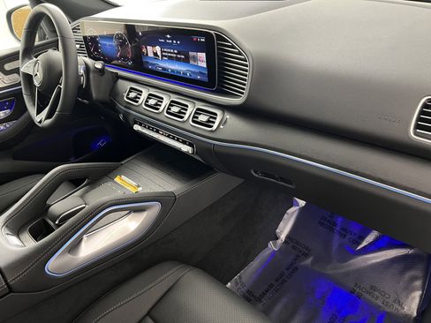 Used 2025 Mercedes-Benz GLE 350 350 image 28