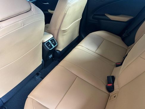 New 2026 Lexus UX 300h FWD image 22