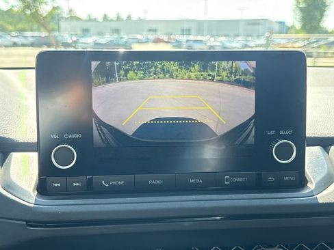 Used 2025 Honda Accord SE image 27