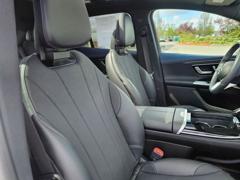 Used 2025 Mercedes-Benz EQE 350+ SUV image 12