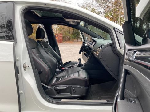 Used 2015 Volkswagen GTI S image 43