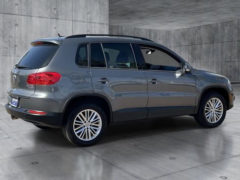 Used 2016 Volkswagen Tiguan AWD/4WD image 5