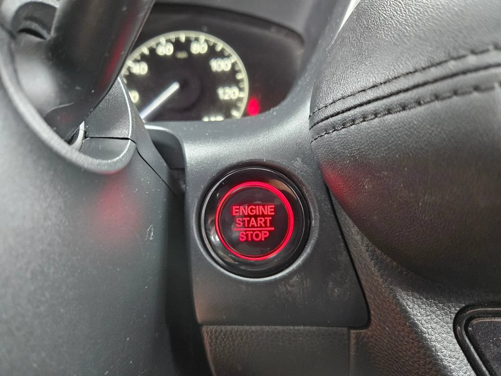 Used 2024 Honda HR-V LX image 29